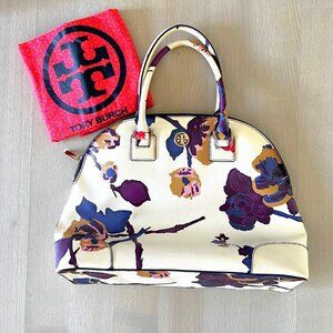 STUNNING TORY BURCH FLORAL LEATHER TOTE! Zipper and pockets. An awesome bag!